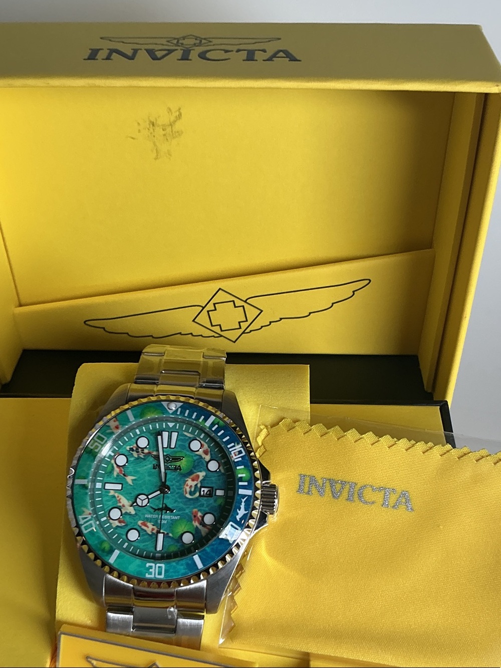 Invicta Men’s Silver Watch with Green Koi Dial-51053 - Picture 3 of 8